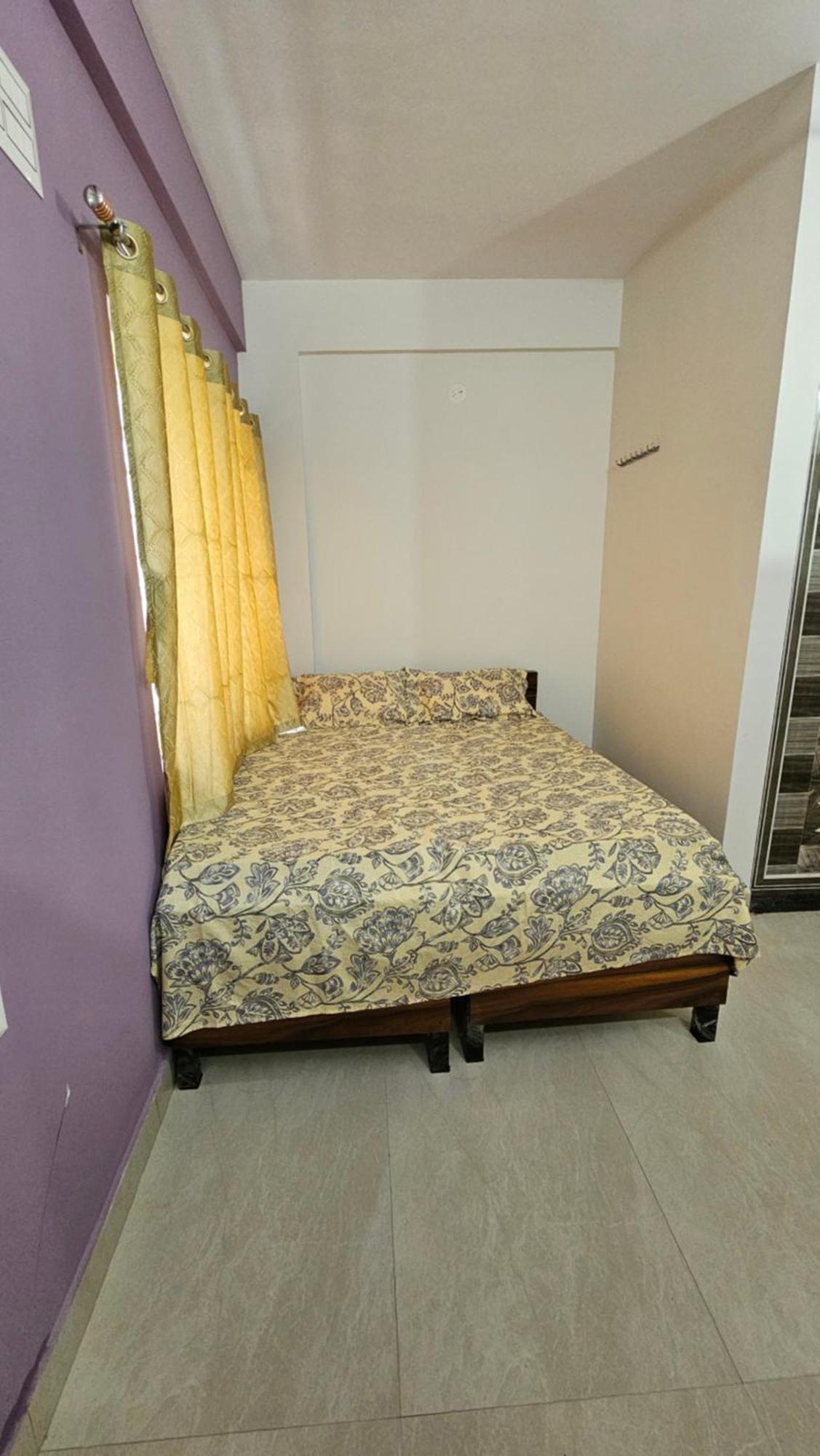V2 Rooms Bangalore Exteriör bild