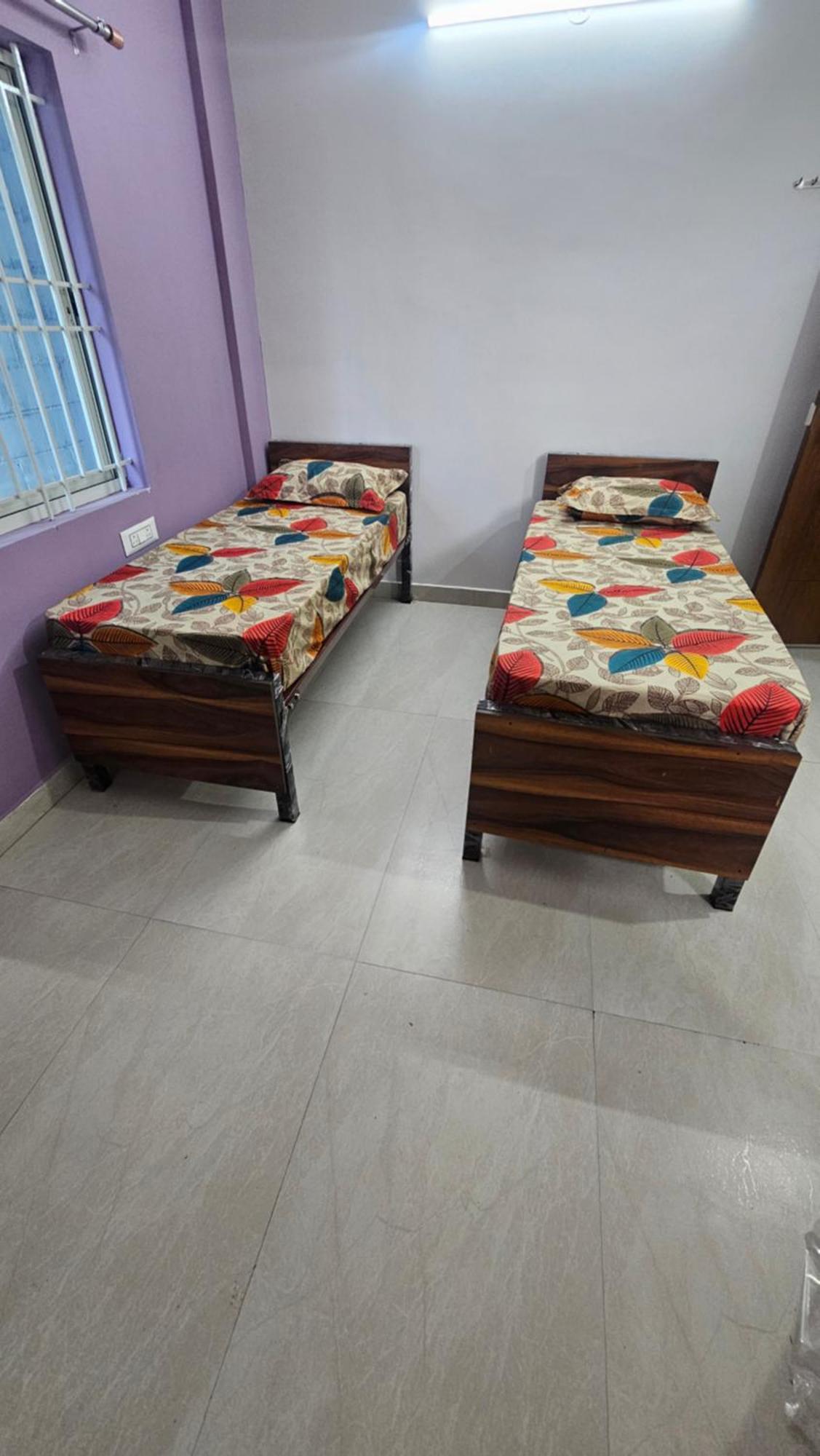 V2 Rooms Bangalore Exteriör bild